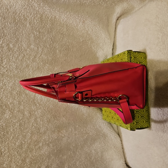 Michael Kors Large Hamilton Tote Electric Pink W/ Goldtone Hardware BOGO HALF - Picture 3 of 6